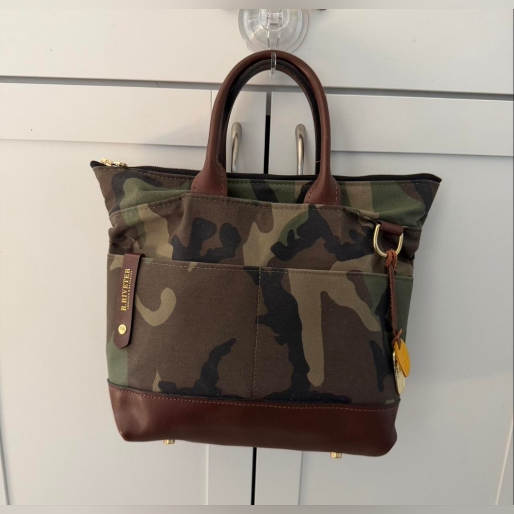 R.Riveter -  Canvas Tote w/ Leather Trim & Pouch - Otto - Camo Print NWOT